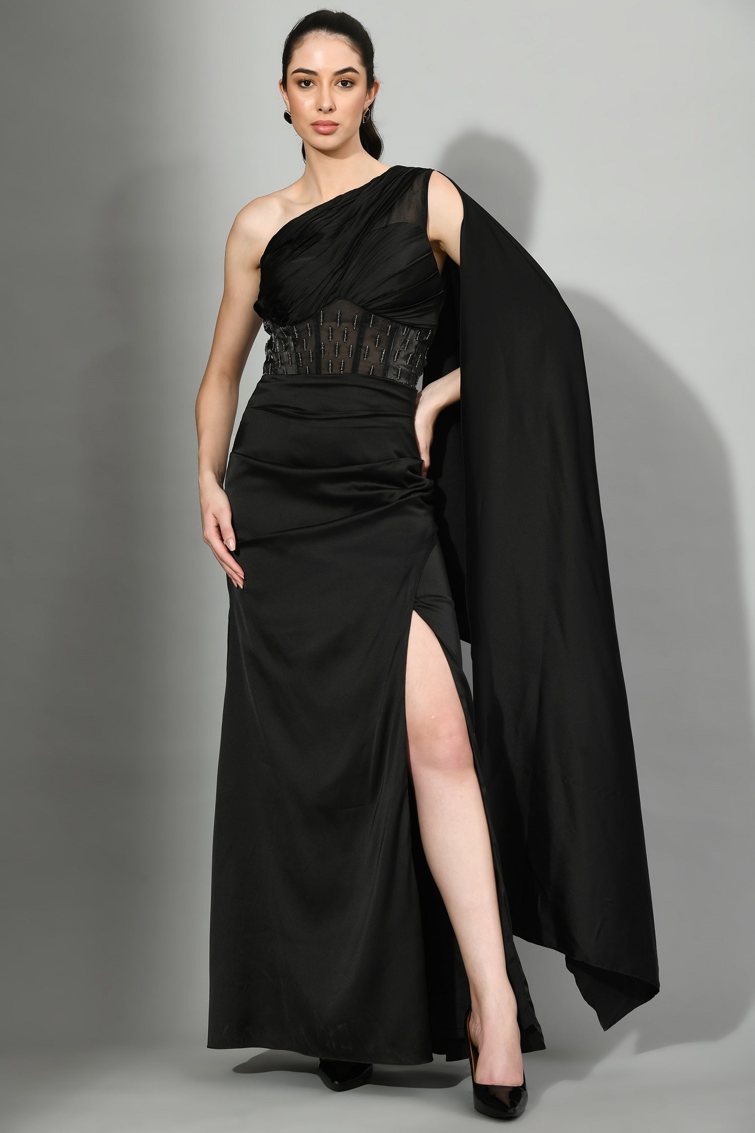 Black_Saree_Gown.jpg