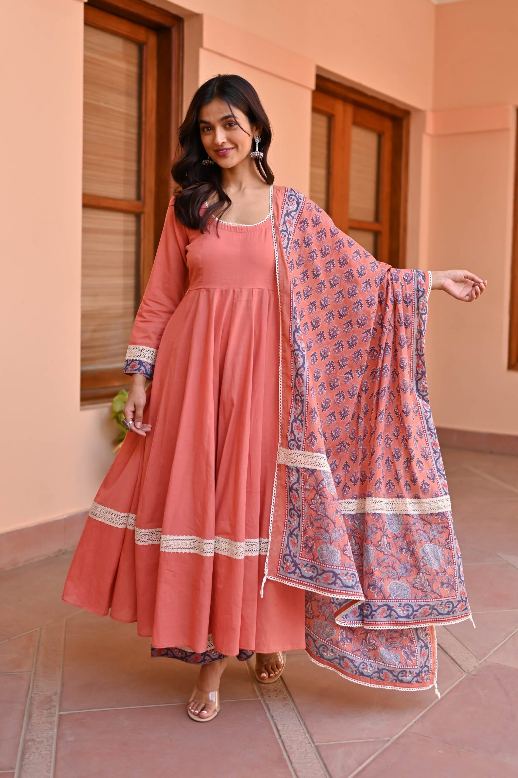 KurtaSetwithDupatta-0378_87854030-2cf4-4615-b1ad-ca1c565c2817.jpg