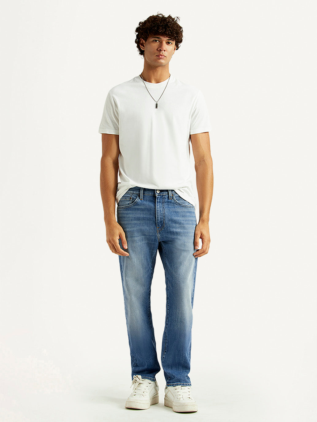 001H90099_01_Styleshot.jpg