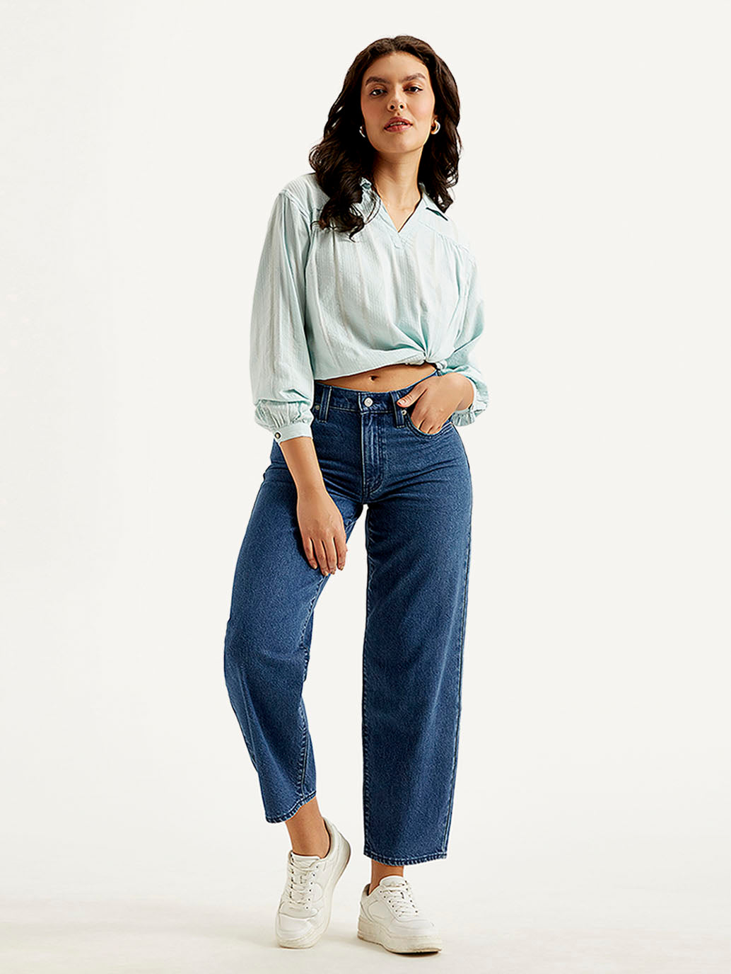 002ID0005_01_Styleshot.jpg