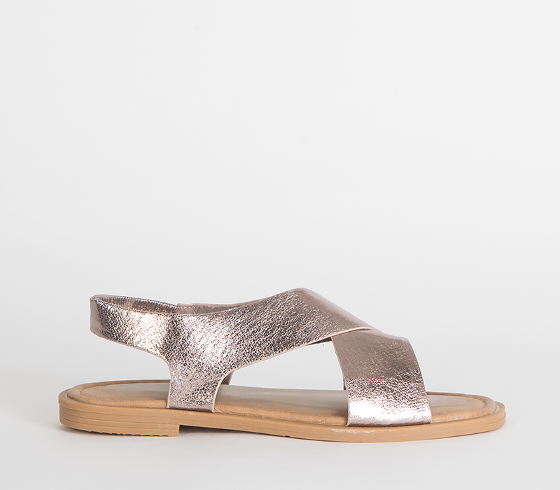 Goldsandal.png
