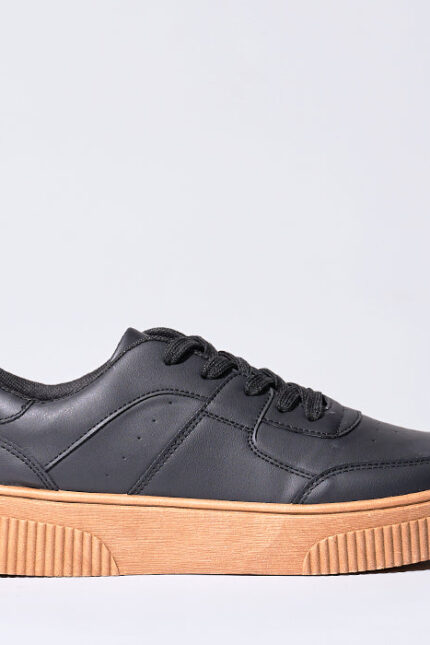 Flatform lace-up sneaker with colour block sole