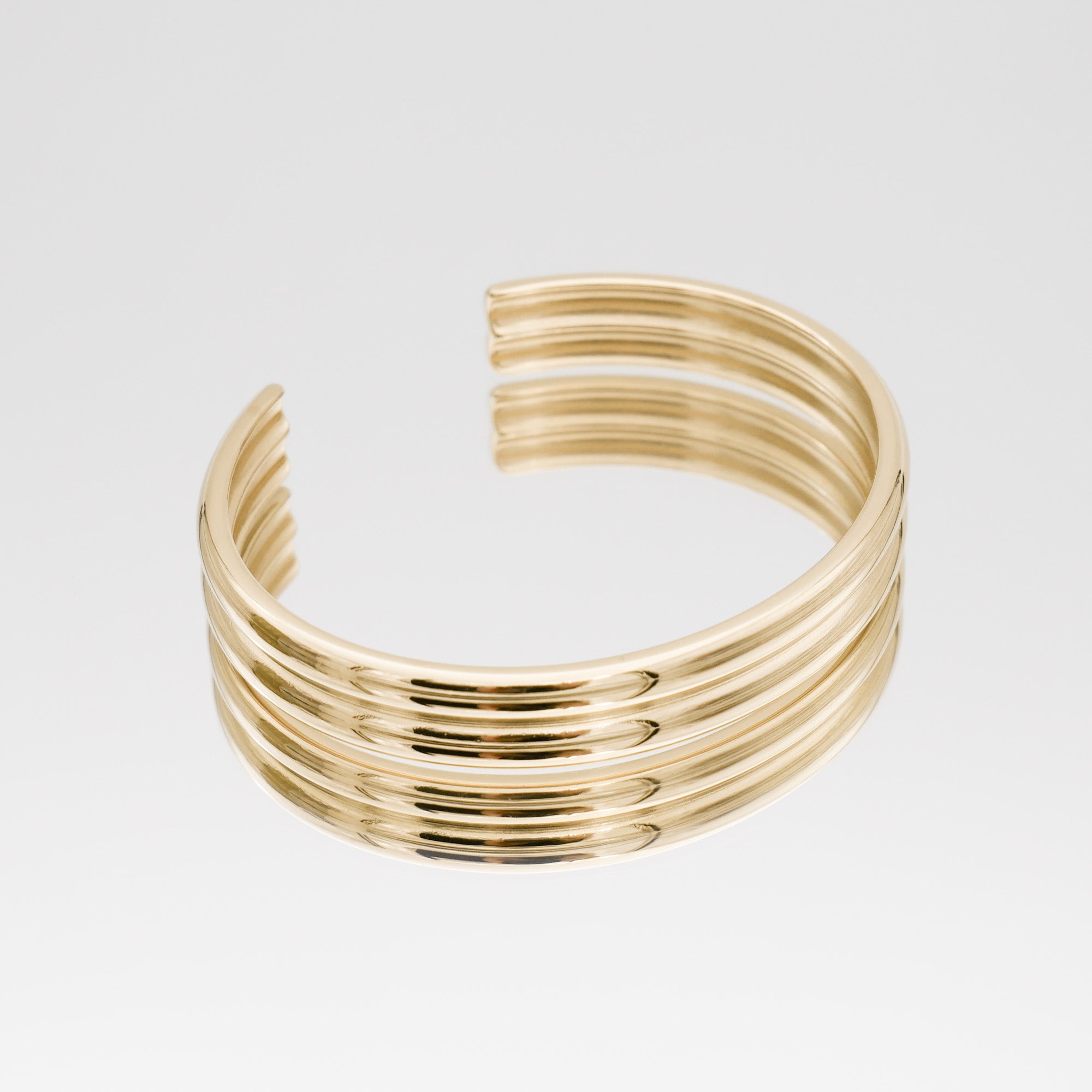 LolaBracelet-1.jpg