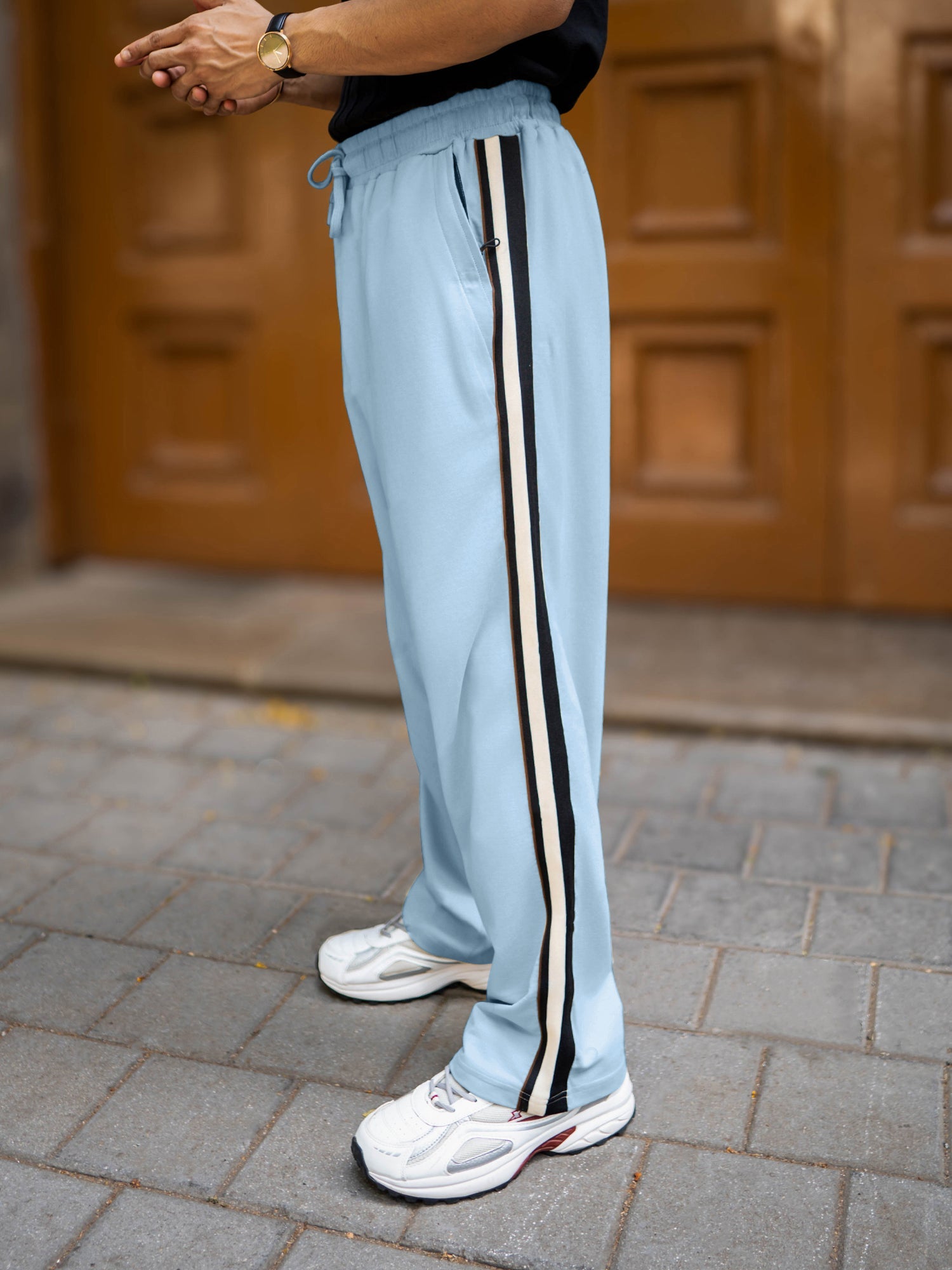 MN25-BAGGY-LIGHTGREY-TWINLINE-TAPE_1_bea69878-05dd-4355-a59c-e5a4c6099e15.jpg