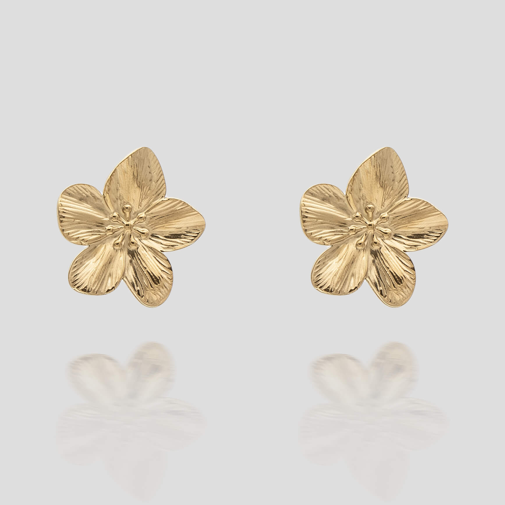 NayaEarrings1-gold_PRYA_1.jpg
