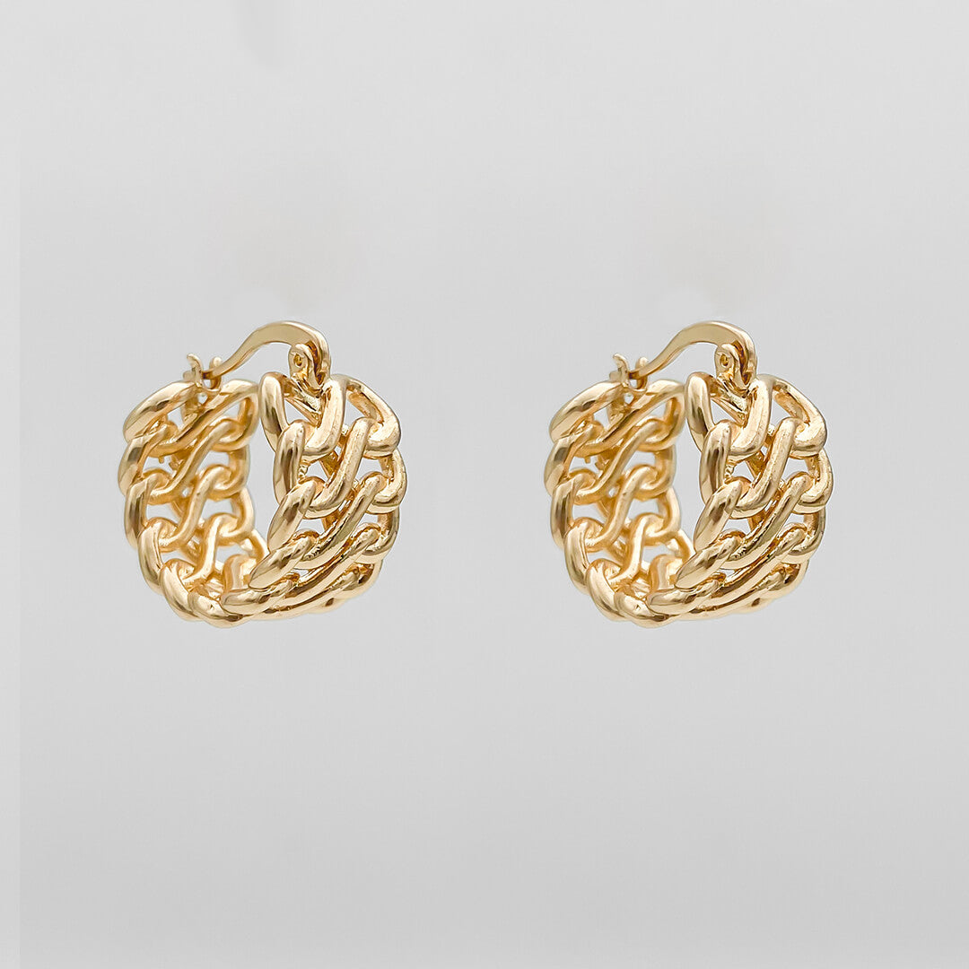 PRYAEARRINGss6.jpg