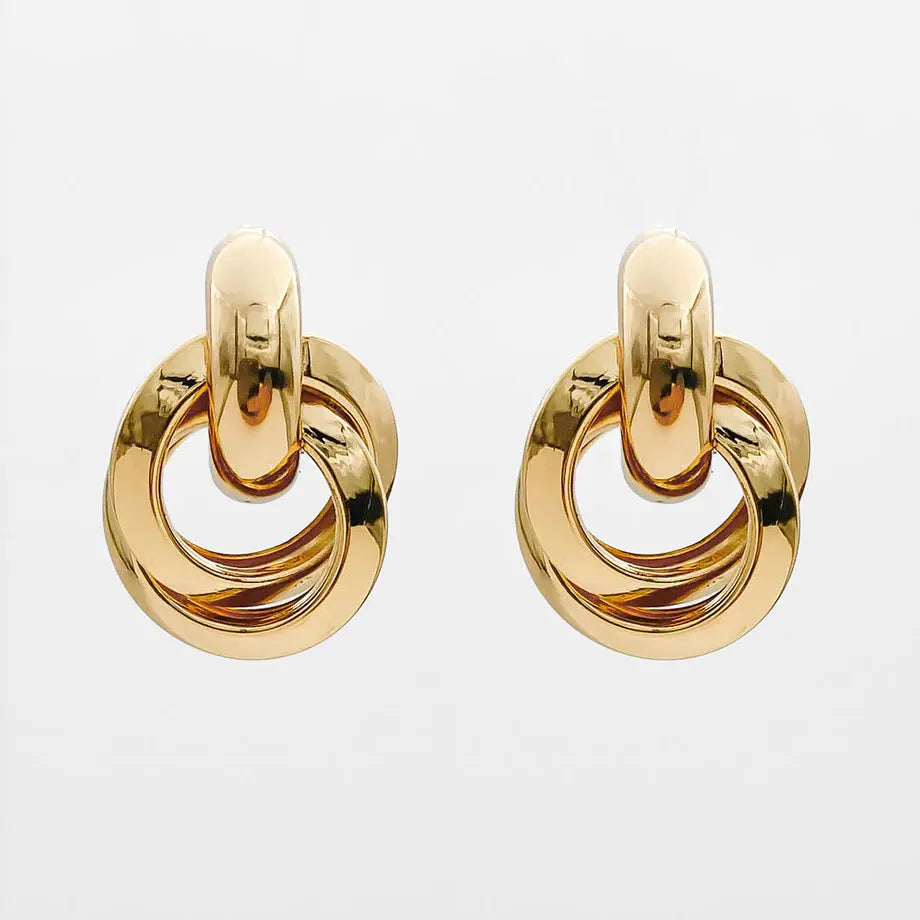 PRYA_Nadia_Knot_Knocker_Earring1.jpg