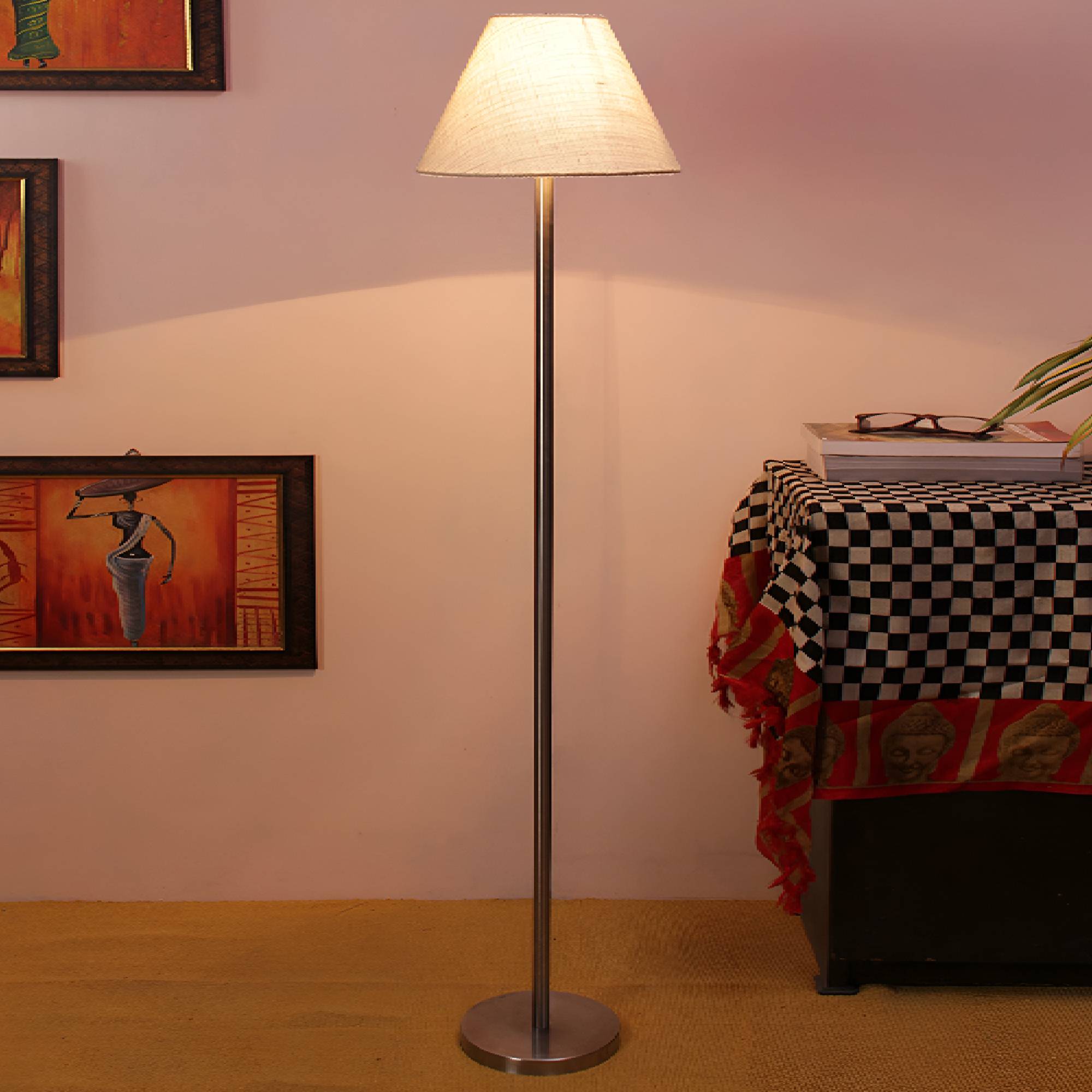 cream-color-decorative-conical-designer-steel-floor-lamp-FL761_3_62125df1-3745-4830-9538-54e4afd9cc7a.jpg
